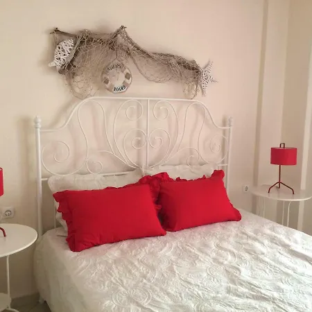 公寓 La Casa Allegra In Rosso 希维利