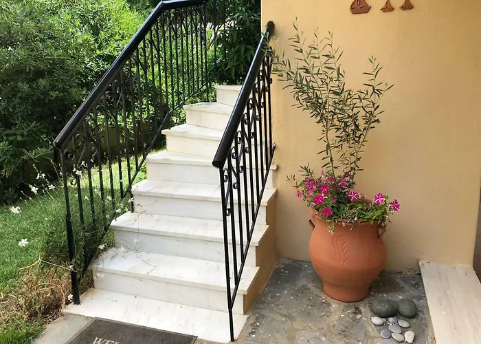 La Casa Allegra In Rosso