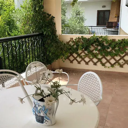 La Casa Allegra In Rosso *