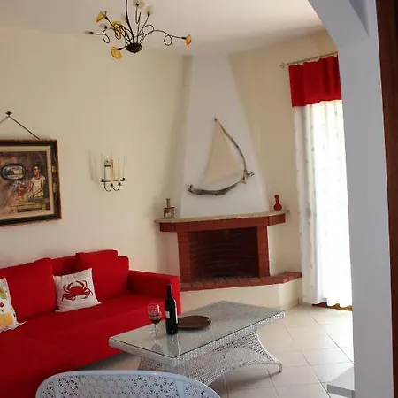 La Casa Allegra In Rosso * سيفيري