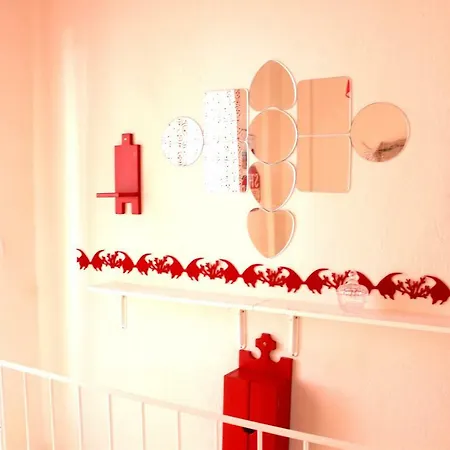 La Casa Allegra In Rosso * سيفيري