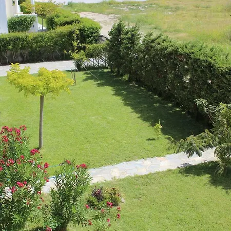 La Casa Allegra In Rosso