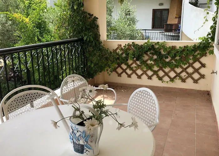 La Casa Allegra In Rosso *